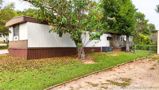 3444 N Point, Sulphur, OK 73086