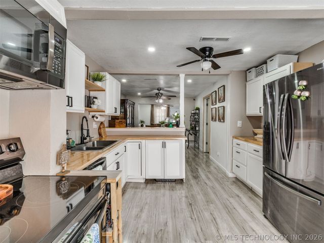 1712 E 71st Street N, Tulsa, OK 74130