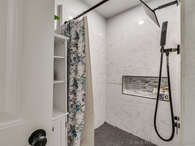 1712 E 71st Street N, Tulsa, OK 74130