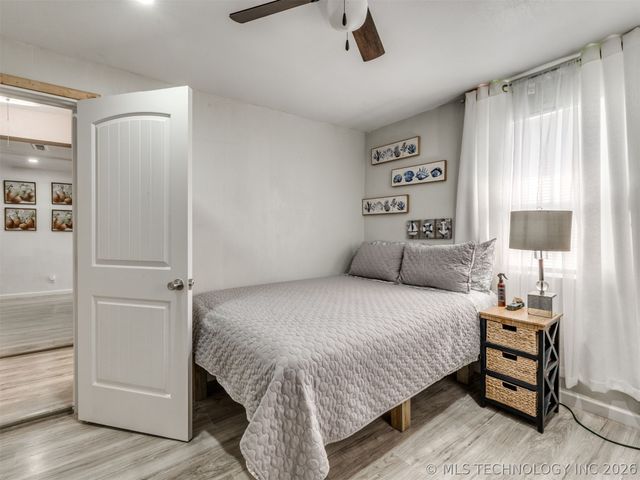 1712 E 71st Street N, Tulsa, OK 74130