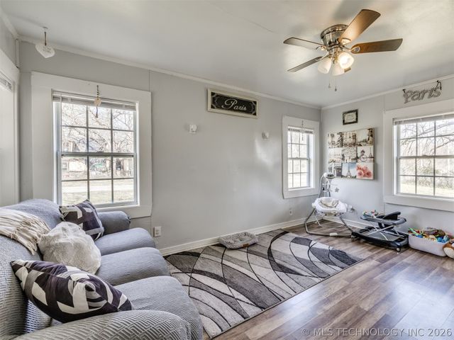 1712 E 71st Street N, Tulsa, OK 74130