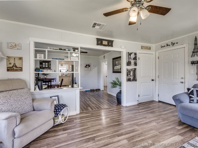 1712 E 71st Street N, Tulsa, OK 74130