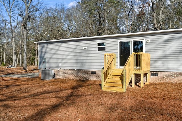 4924 Airline Road, Iva, SC 29655