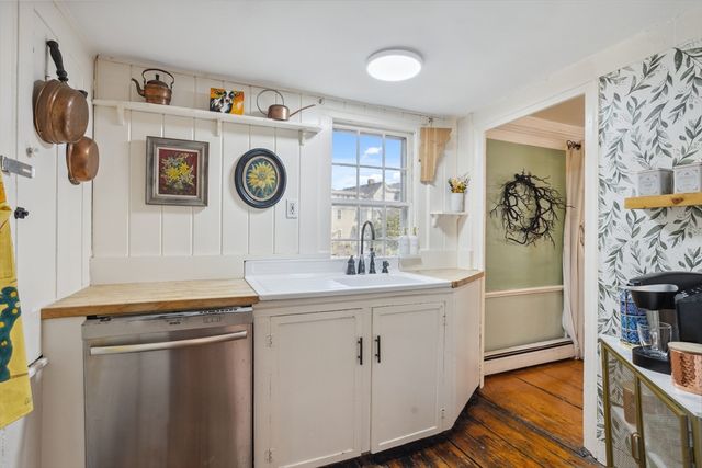 4 North Pine Street 2, Salem, MA 01970