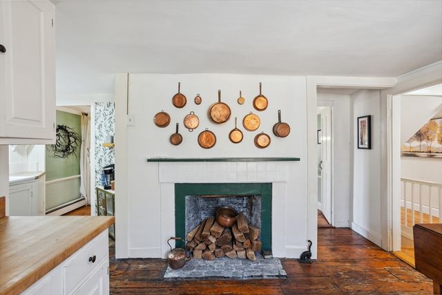 4 North Pine Street 2, Salem, MA 01970