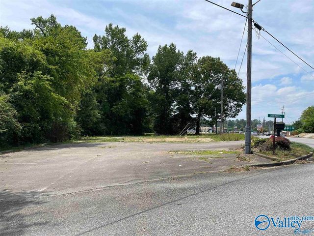 117-121 E Grand Avenue, Rainbow City, AL 35906