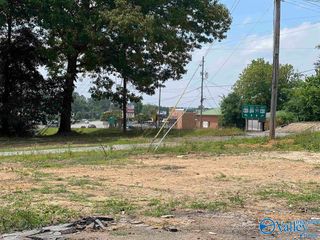 117-121 E Grand Avenue, Rainbow City, AL 35906