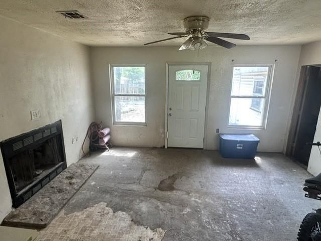 1329 W Allison Street, Nevada, MO 64772