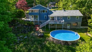 392 Oscawana Lake Road, Putnam Valley, NY 10579