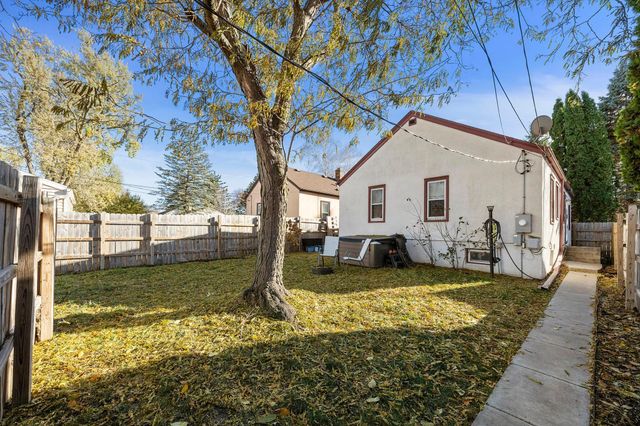 6904 Minnetonka Boulevard, Saint Louis Park, MN 55426