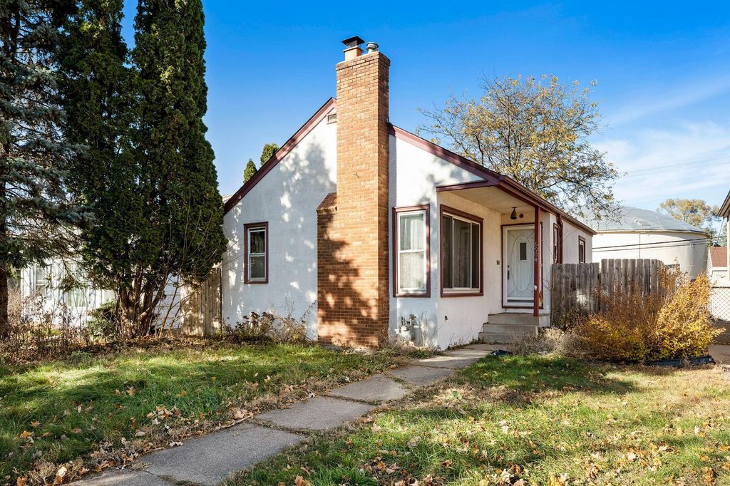 6904 Minnetonka Boulevard, Saint Louis Park, MN 55426