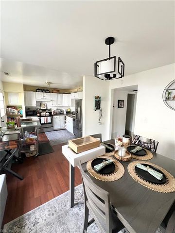 3070 Breslaw CT, Virginia Beach, VA 23453