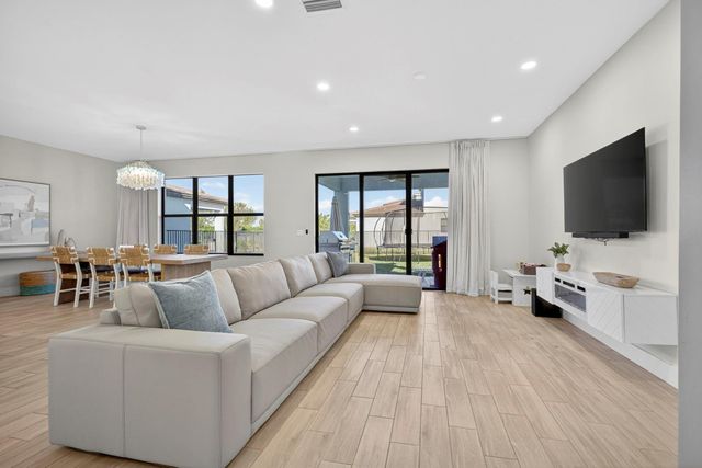 16587 Cove Road, The Acreage, FL 33470