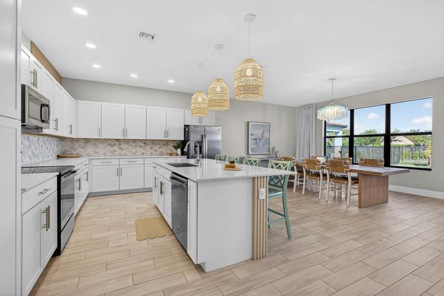 16587 Cove Road, The Acreage, FL 33470