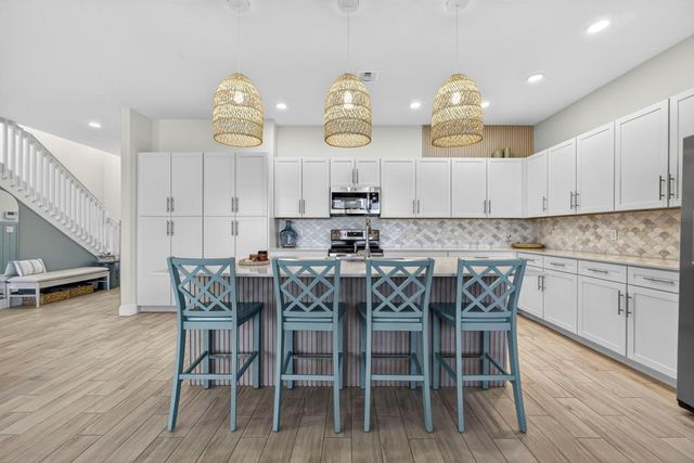 16587 Cove Road, The Acreage, FL 33470