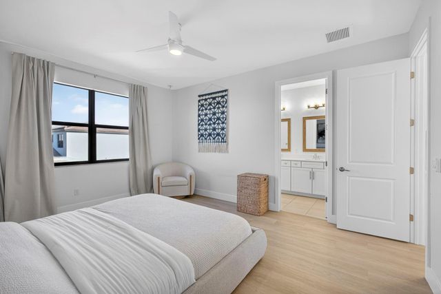 16587 Cove Road, The Acreage, FL 33470