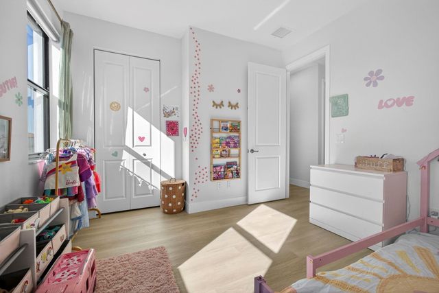 16587 Cove Road, The Acreage, FL 33470