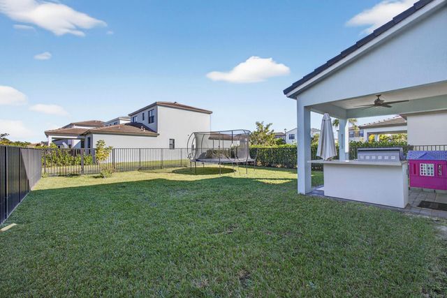 16587 Cove Road, The Acreage, FL 33470