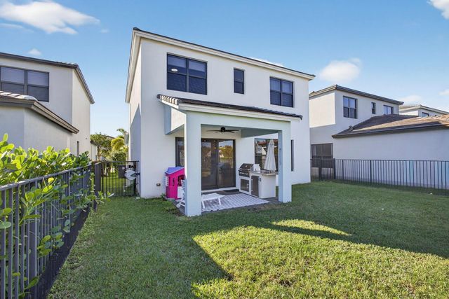 16587 Cove Road, The Acreage, FL 33470