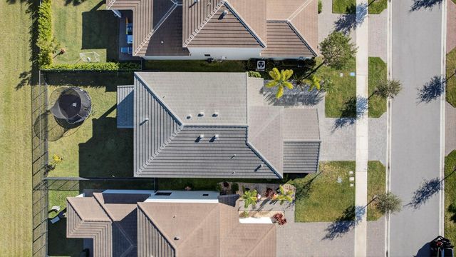 16587 Cove Road, The Acreage, FL 33470