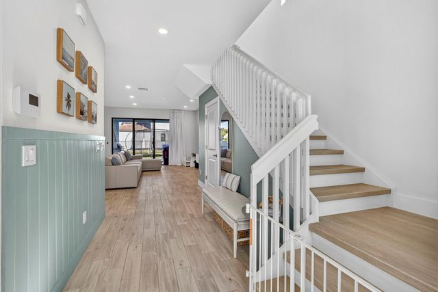 16587 Cove Road, The Acreage, FL 33470