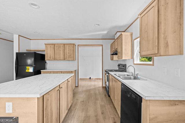 134 Double Line Road, Ellijay, GA 30540