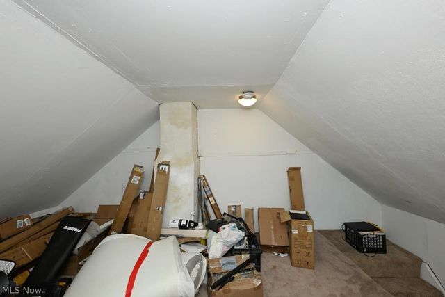 240 1st Street NW, Barberton, OH 44203