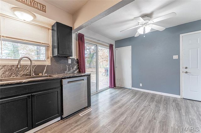 1716 Debbie Drive, High Ridge, MO 63049