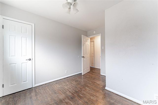 1716 Debbie Drive, High Ridge, MO 63049