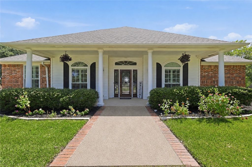 4112 Buckingham Circle, College Station, TX 77845 — photo 2