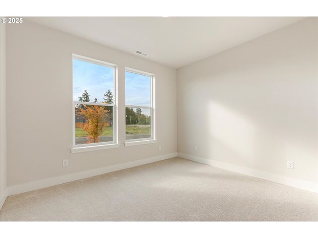 8718 S SCHUSTER Way, Ridgefield, WA 98642