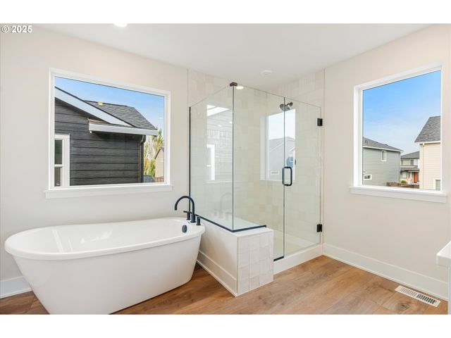 8718 S SCHUSTER Way, Ridgefield, WA 98642