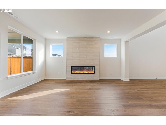 8718 S SCHUSTER Way, Ridgefield, WA 98642