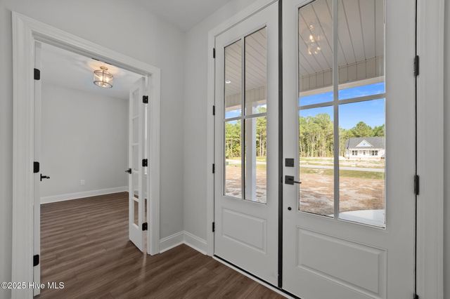 467 Eagle Trace Drive, Blounts Creek, NC 27814