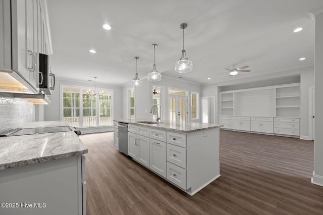 467 Eagle Trace Drive, Blounts Creek, NC 27814