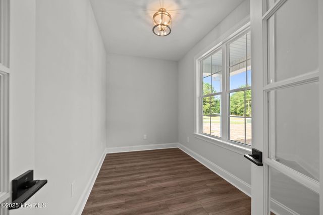 467 Eagle Trace Drive, Blounts Creek, NC 27814