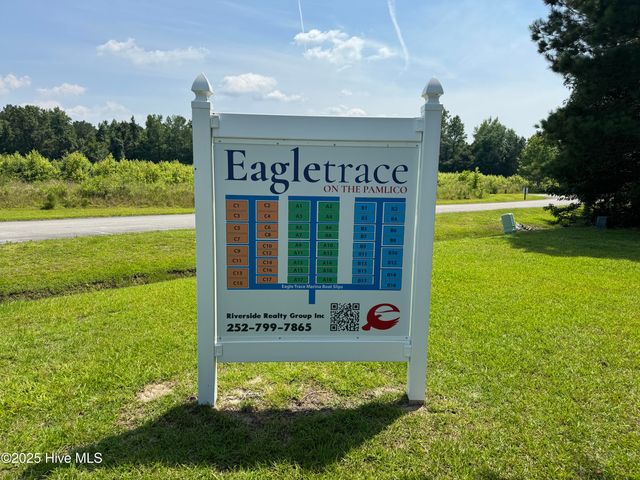 467 Eagle Trace Drive, Blounts Creek, NC 27814