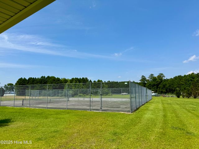 467 Eagle Trace Drive, Blounts Creek, NC 27814