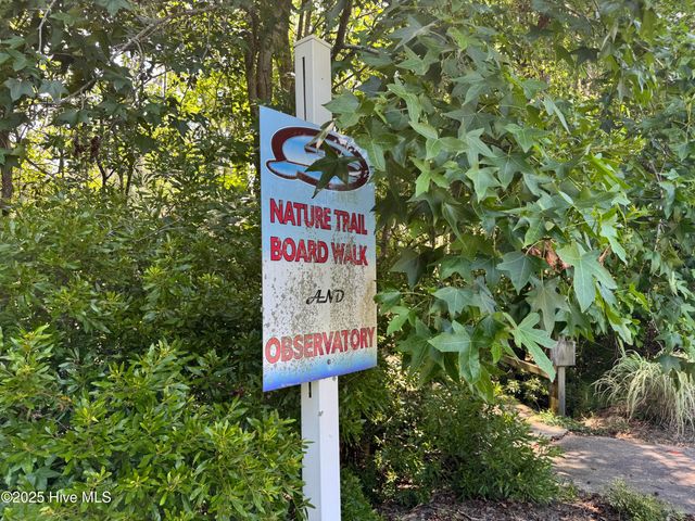 467 Eagle Trace Drive, Blounts Creek, NC 27814