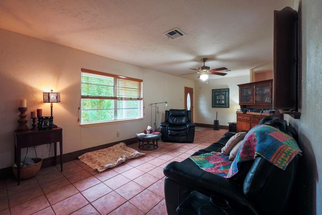 4810 Donald Street, Seabrook, TX 77586
