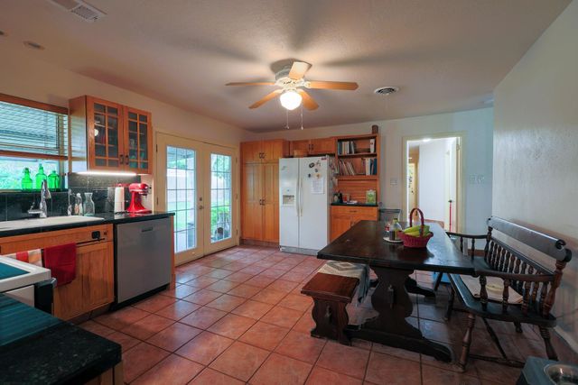 4810 Donald Street, Seabrook, TX 77586