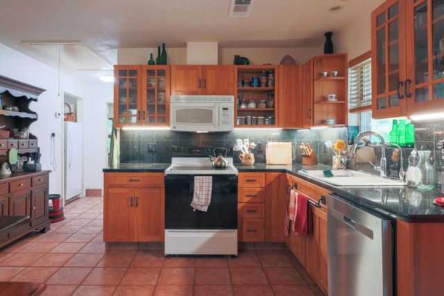 4810 Donald Street, Seabrook, TX 77586