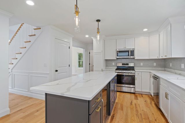 21 Sanborn Road, Hampton Falls, NH 03844