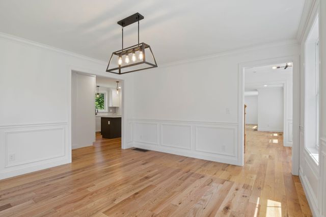 21 Sanborn Road, Hampton Falls, NH 03844