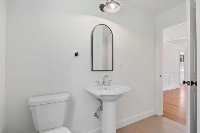 21 Sanborn Road, Hampton Falls, NH 03844