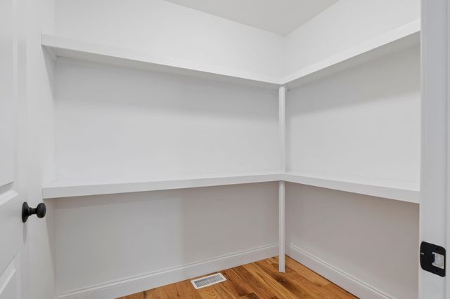 21 Sanborn Road, Hampton Falls, NH 03844