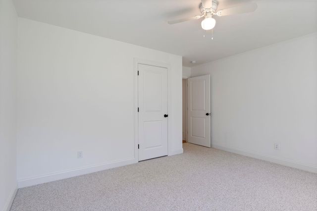 21 Sanborn Road, Hampton Falls, NH 03844