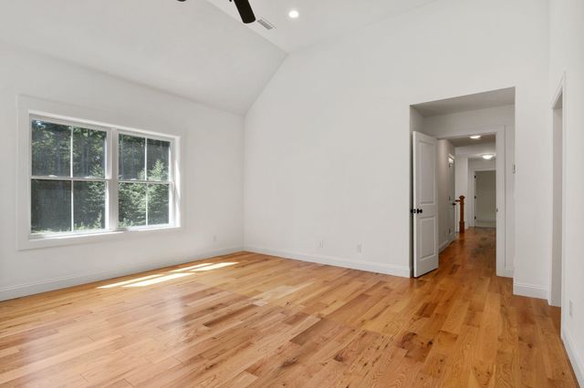 21 Sanborn Road, Hampton Falls, NH 03844