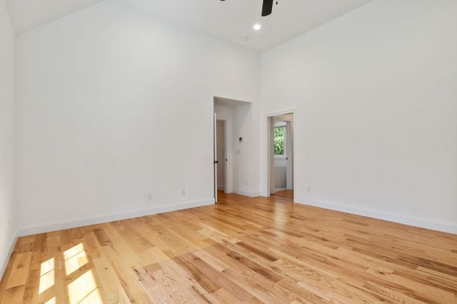 21 Sanborn Road, Hampton Falls, NH 03844