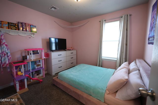 14557 Faxon Yucca Avenue, Horizon City, TX 79928